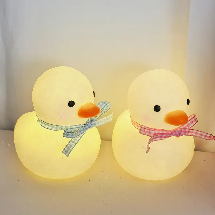 氛围灯跨境小夜灯儿童发光摆件创意充电卡通鸭子装饰床头灯摆地摊