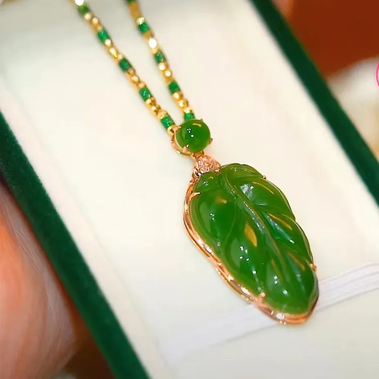 铜合金项链 金枝玉叶项链绿色妈妈气质轻奢精美女款精致时尚项链
