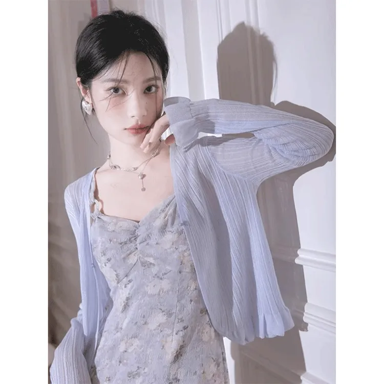 法式温柔气质针织开衫女冰丝薄款外搭披肩空调衫夏季短款防晒上衣