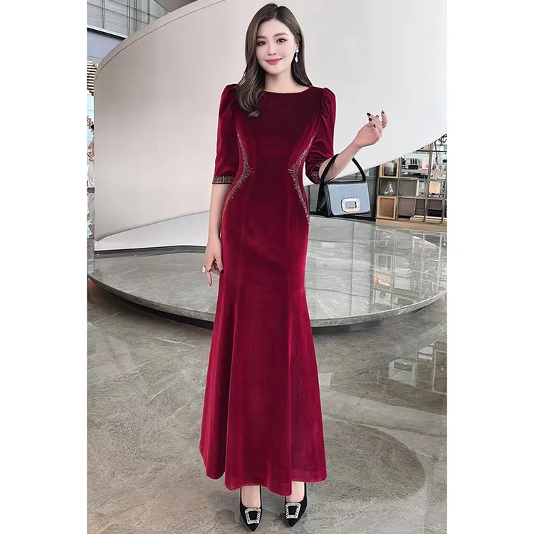 喜婆婆礼服婚庆喜妈妈修身显瘦长款结婚秋冬酒红色丝绒烫钻连衣裙