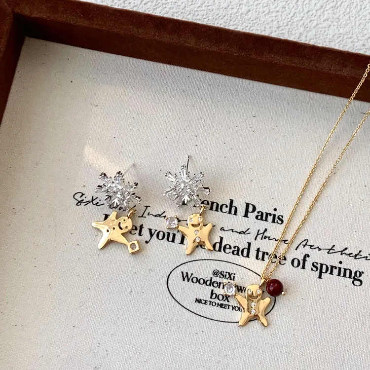 铜合金项链 半日甜/Happy庆典’圣诞限定可爱姜饼人镶锆灵动系列