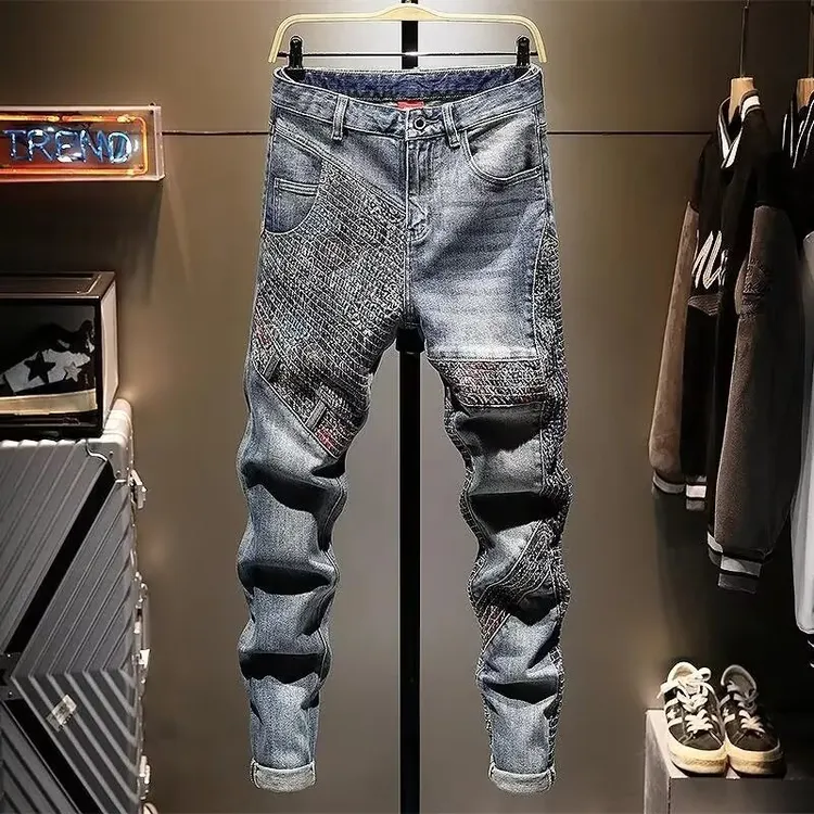 高端欧货拼接重工艺刺绣男士牛仔裤休闲百搭时尚奢潮水洗长裤子潮