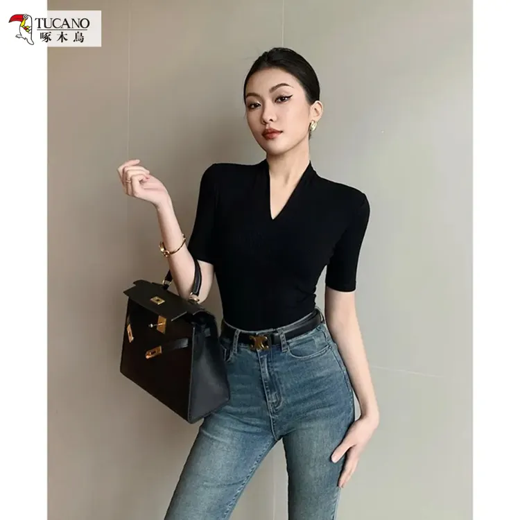 啄木鸟JS欧美气质优雅V领中袖T恤女秋修身显瘦打底衫简约百搭上衣