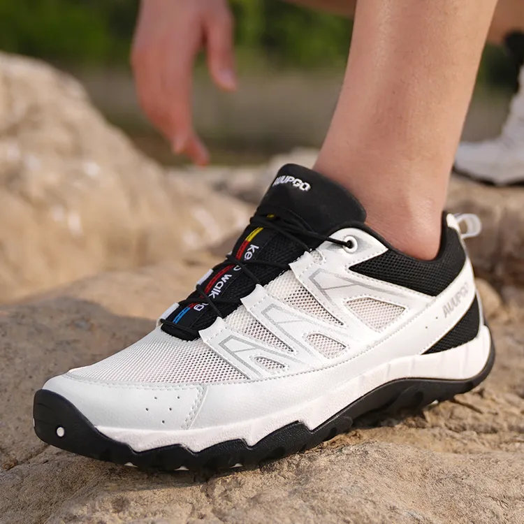 尚走新款登山鞋男夏季透气超轻徒步鞋女防滑耐磨爬山越野运动男鞋