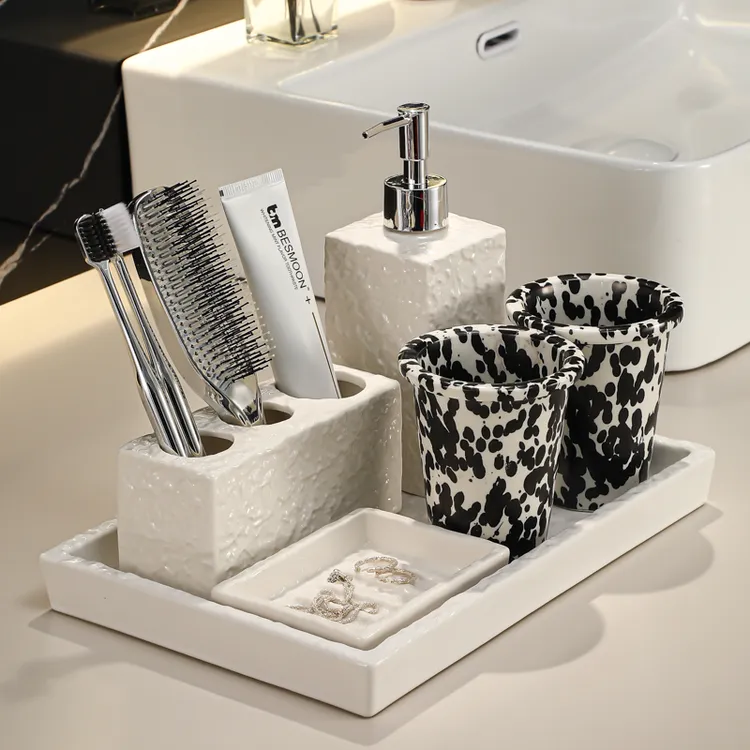 轻奢高档电动牙刷置物架卫生间浴室洗漱套装洗漱台漱口杯收纳托盘