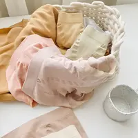 大码155斤3D蜜桃臀无缝无痕舒适亲肤高弹女中腰短裤简约短裤/8047