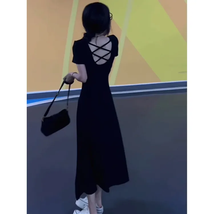 露背连衣裙女高级感夏季2024新款今年流行爆款赫本风长裙小黑裙子