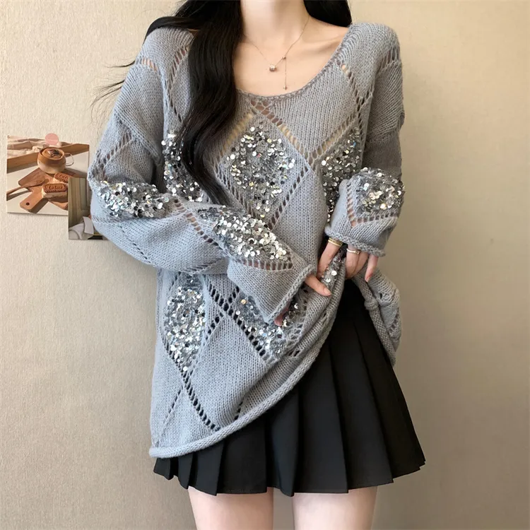 秋冬季新款宽松洋气镂空针织衫上衣潮设计感小众重工亮片圆领毛衣