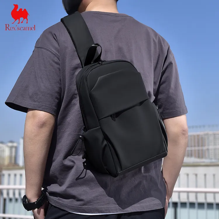 2024新款多功能斜挎包男士新款胸包大容量单肩包休闲便携通勤背包