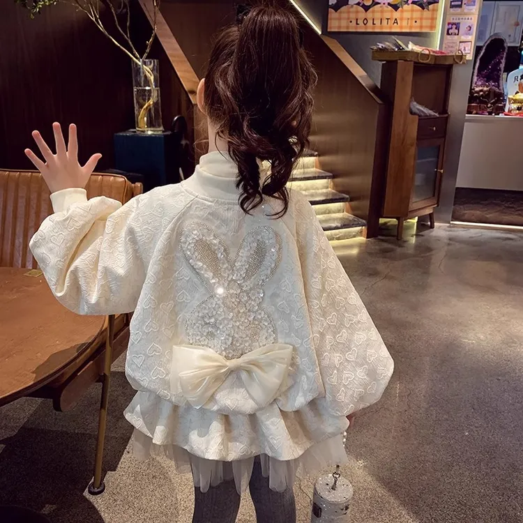 女童春秋装2025新款洋气儿童小香风休闲外套小女孩网纱拼接上衣潮