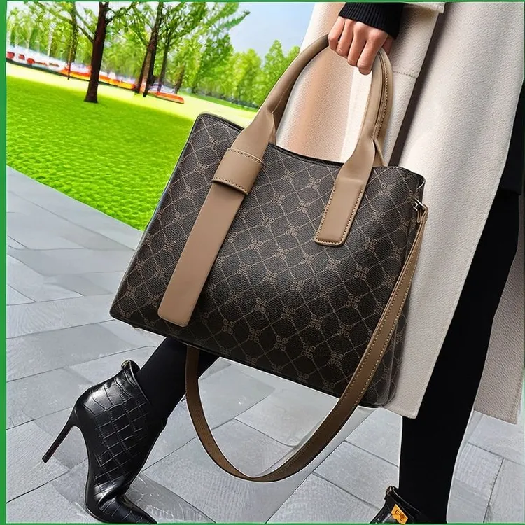 生日礼物送女朋友妈妈高级感走心实用时尚包结婚纪念日送老婆高端