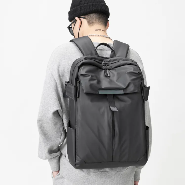 ABOYS男士防水大容量双肩包通勤电脑包旅行背包机能头盔包书包