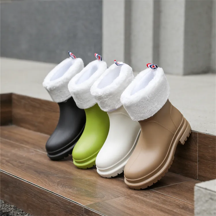 日韩爆款短筒雨鞋加绒防滑水鞋中筒厚底保暖女童时尚防水冬季