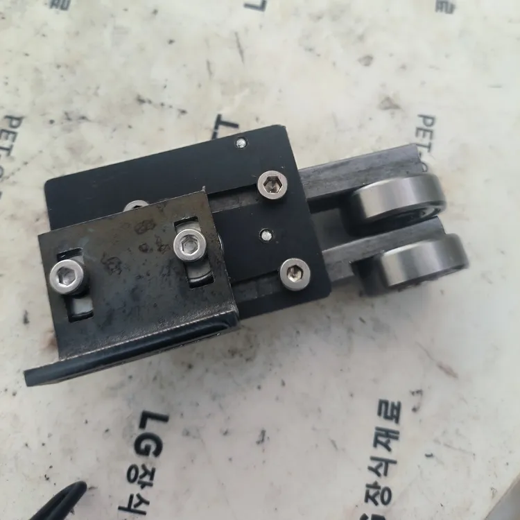 新款双头弹性装置斜口封边机辅助轮八字弹性装置770  750  可安装