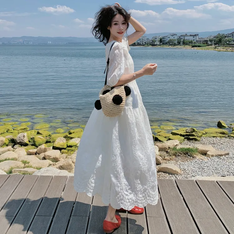 白色高腰连衣裙女2025夏季新款韩系慵懒风高级感气质显瘦减龄长裙