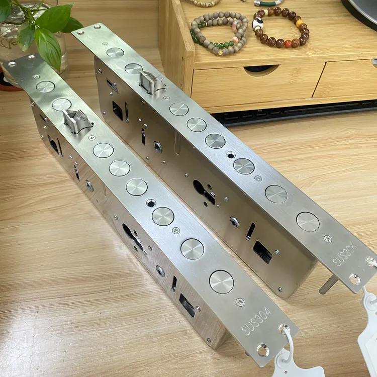 (拍一发五)指纹锁体活动款防盗门全钢40X388霸王锁体105宽 90宽