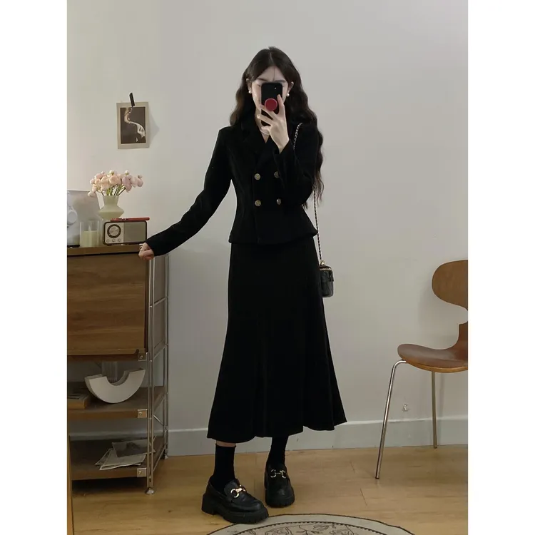 大码女装冬季新款加绒套装女灯芯绒收腰外套+半身裙两件套
