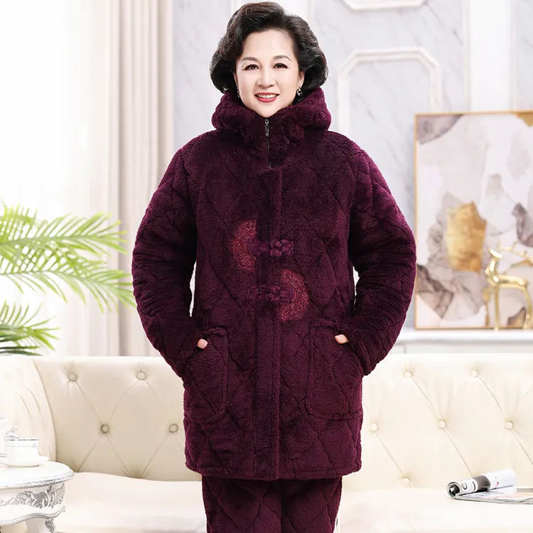 冬季中老年北极绒三层夹棉加厚加绒老人保暖套装中长款连帽睡衣女