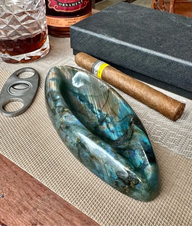 蓝钻天然石雪茄烟灰缸雪茄用具大理石定制轻奢豪华单人位船形