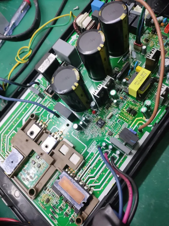 变频空调空调维修制冷主板维修技巧压缩空调外机