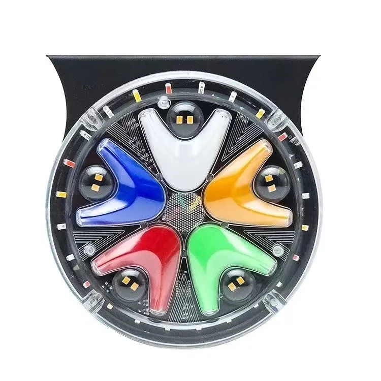 大货车12V24V后爆闪防雾灯LED防水导光防雾灯行车辅助