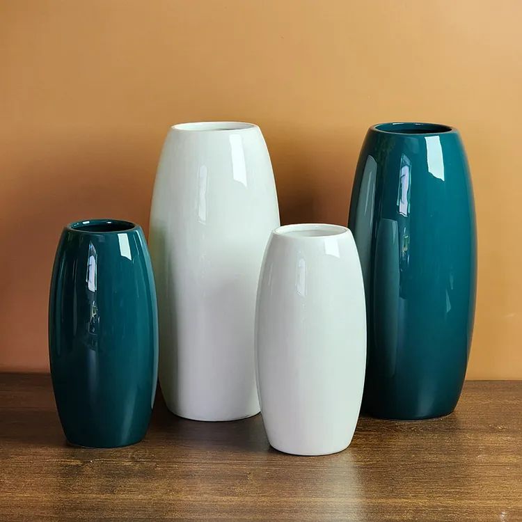 白绿色冬瓜陶瓷花瓶家居摆件内外釉面光滑可装水鲜花厂家特价直销