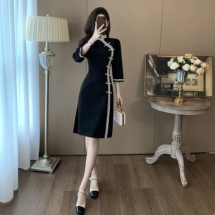 新中式国风七分袖连衣裙女春装2025新款高端气质洋气黑色休闲裙子