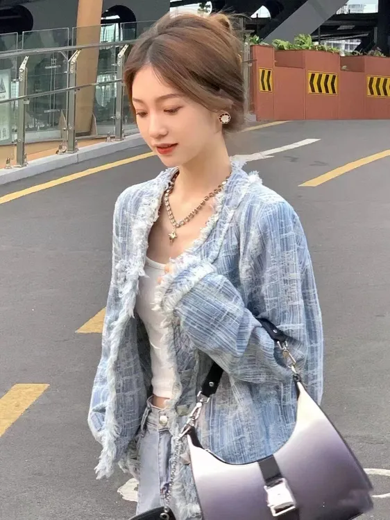 蓝色小香风短外套女秋季新款设计感女学生洋气休闲气质百搭韩版