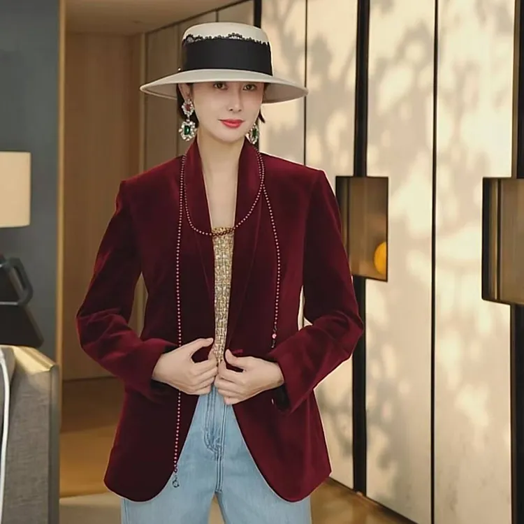 TRACYCHU红丝绒大明星珠链超模千金洋气气质百搭西装外套千金洋气