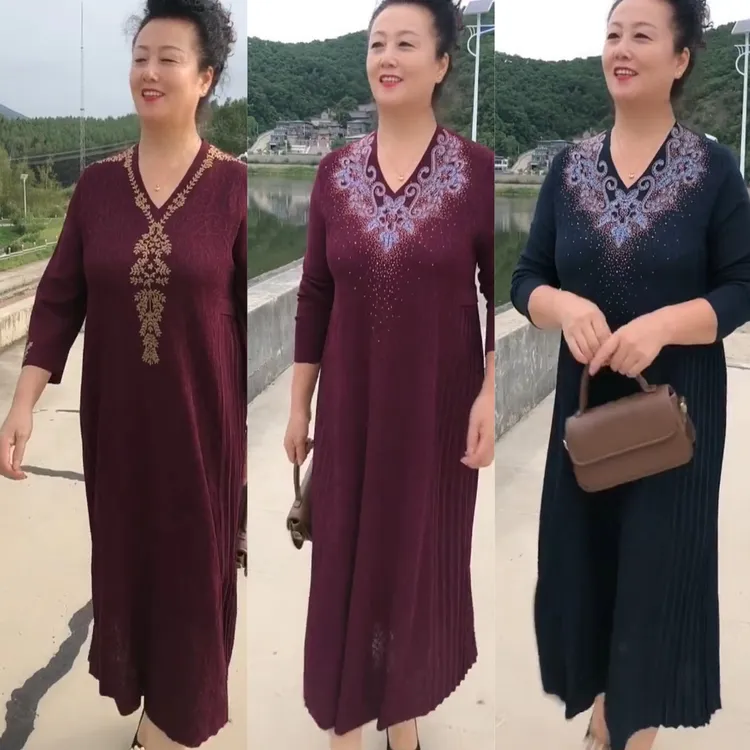 中老年妈妈装重工烫砖针织连衣裙打底裙大码复古显瘦