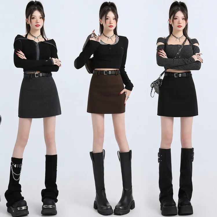 大码毛呢半身裙女秋冬2025新款小个子高腰显瘦A字包臀防走光短裙