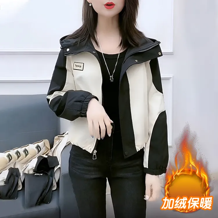 2026春秋冬季新款撞色拼接冲锋衣外套女短款小个子连帽时尚棒球服