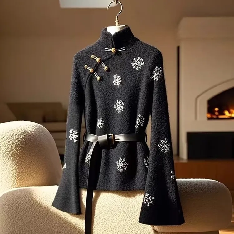 【现货】新中式国风毛衣女盘扣复古立领喇叭袖长袖打底针织衫上衣潮