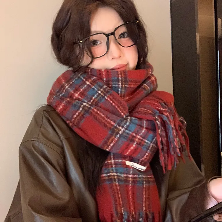 围巾冬季女高级感2025新款格子韩版情侣披肩红色防寒百搭加厚围脖