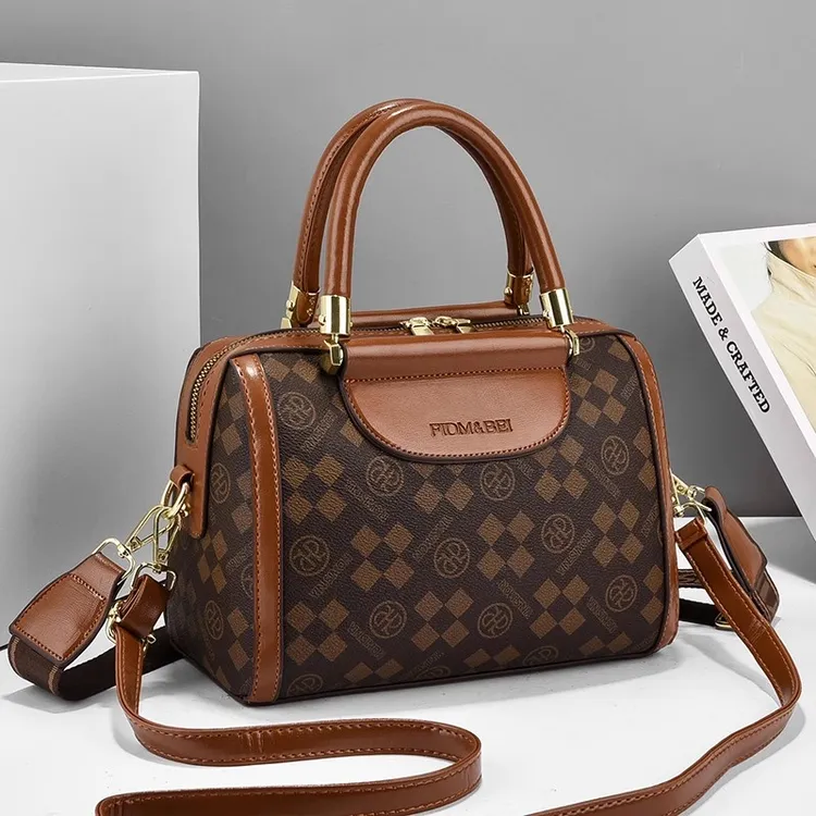 香港正品专柜女包时尚新款大容量波士顿时尚真皮手提单肩斜挎小包