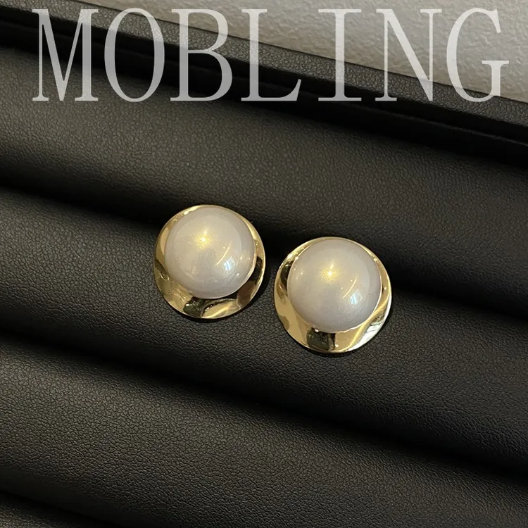 铜合金仿珍珠耳饰 法式几何仿珍珠耳环女简约百搭时尚圆形耳钉ins