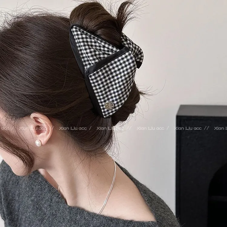 韩系黑白格子三角抓夹女高级感2024新款复古后脑勺盘发发夹赫本风