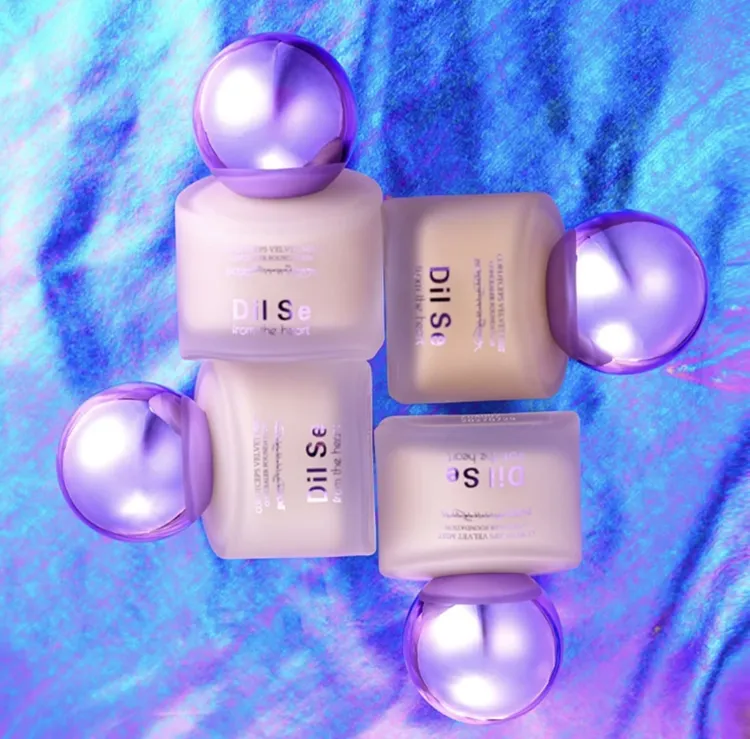 Dil Se from the heart冬虫夏草绒羽柔雾持妆遮瑕粉底液