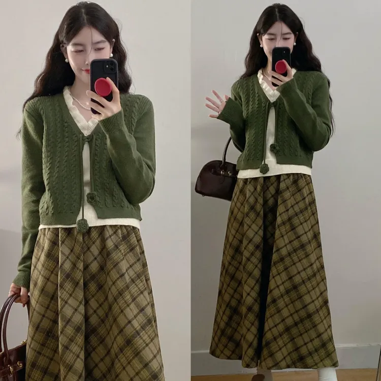 大码胖mm慵懒风假两件毛衣长袖上衣格纹a字半身裙两件套装女秋冬