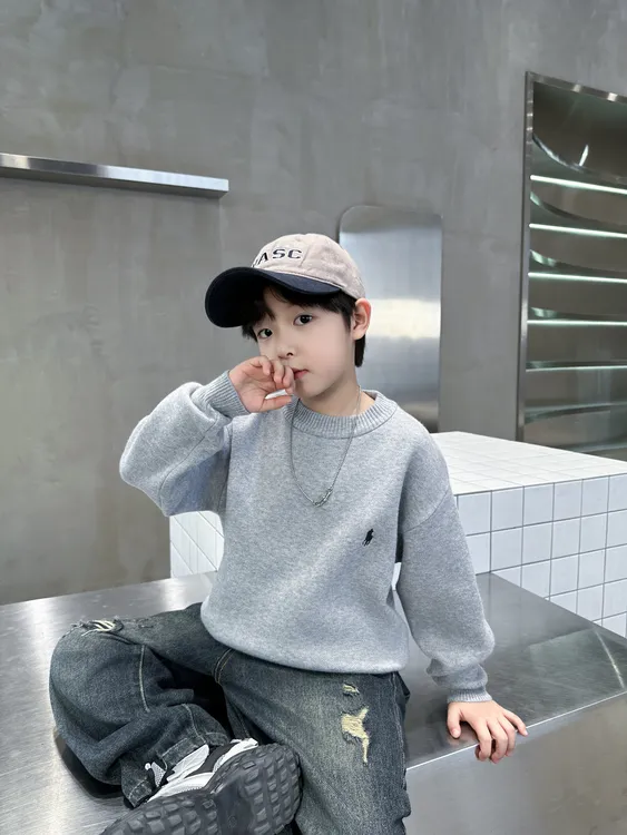 童装男童毛衣纯色百搭半高领秋冬装2025新款男孩大童冬季上衣线衣