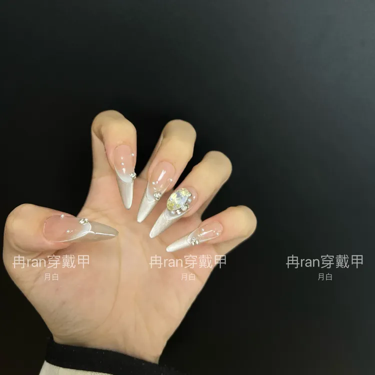 【月白】冉冉·爆款纯手工甲穿戴甲满钻微笑猫眼秋冬简约显白款