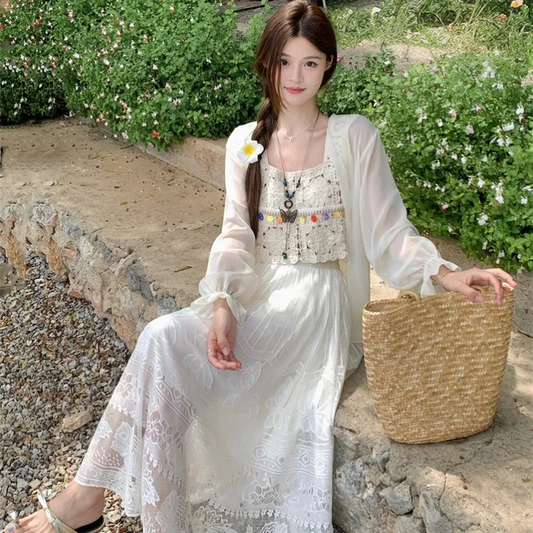 度假风套装裙子女夏季新款镂空勾花背心长袖开衫仙女半身裙三件套