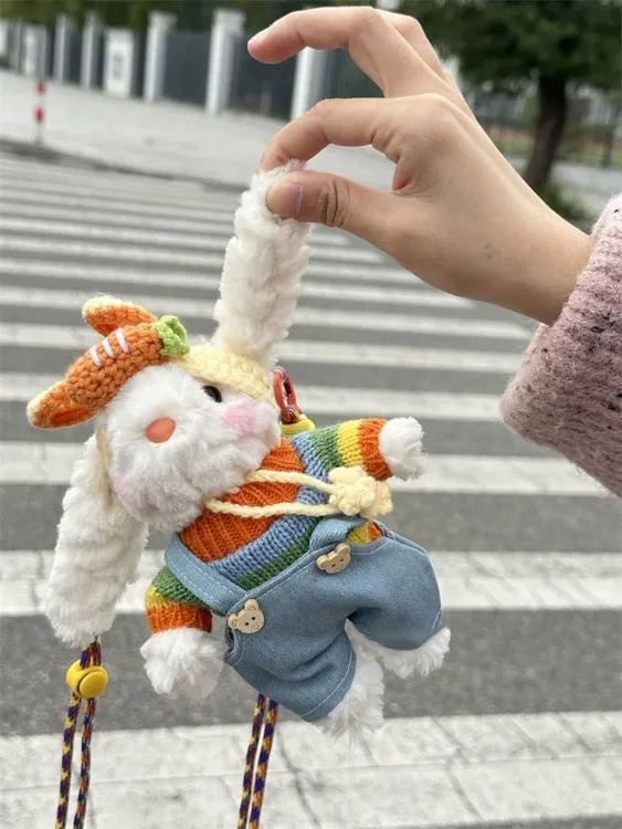 露丝同款邦尼兔包包挂件玩偶可爱挂饰汽车钥匙扣高颜值多巴胺萌物