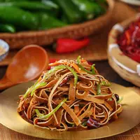 锦花的大头梨（拌熏豆皮）「咸口不辣」
