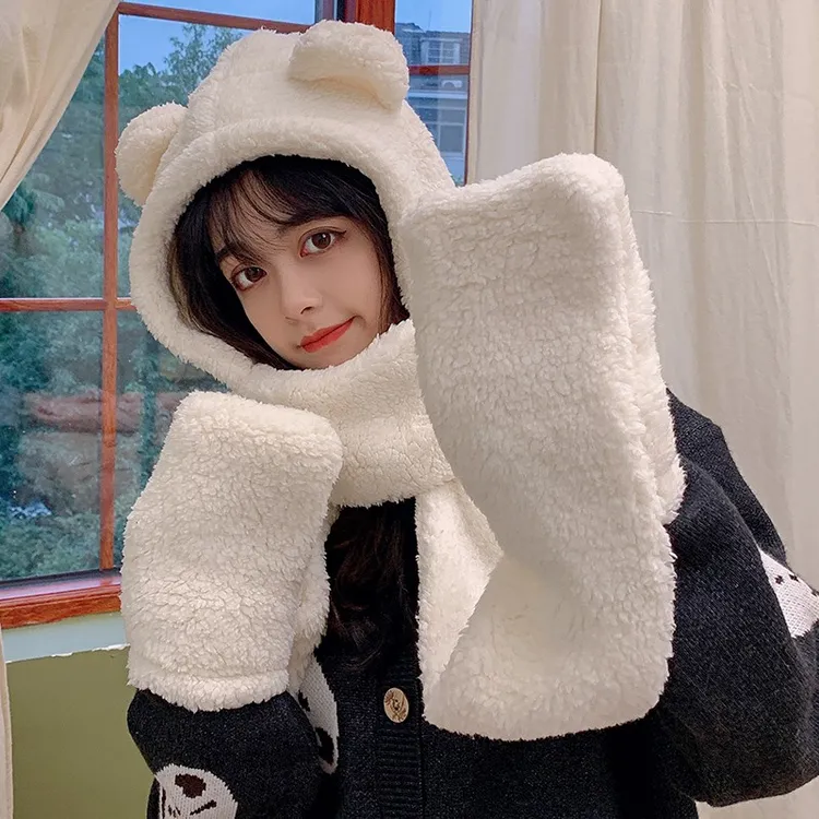 冬日女款小熊毛绒帽围巾手套三件套护耳连帽保暖围脖套装