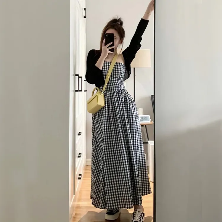 韩国长款针织长袖开衫+格子抹胸气质连衣裙两件套显瘦裙子套装女