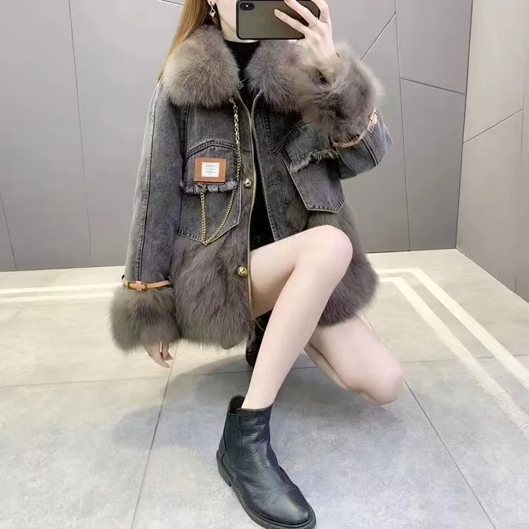 牛仔拼接外套女2025年新款爆款加棉加厚中长款年轻款显瘦时尚冬季