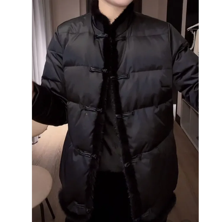 水貂毛羽绒服2025年冬季新款时尚气质立领貂毛边丝绒羽绒服