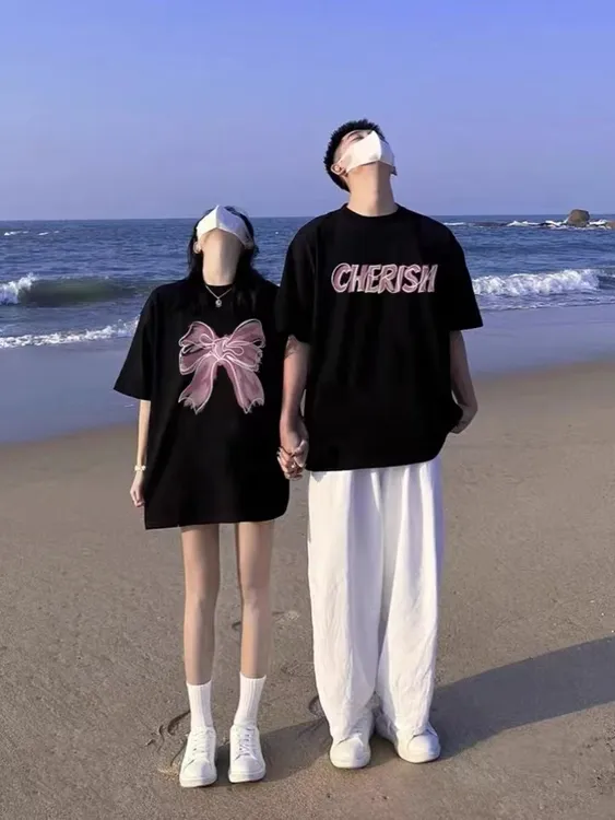 创意简约英文字母蝴蝶结情侣装280克纯棉时尚休闲百搭短T恤两件装