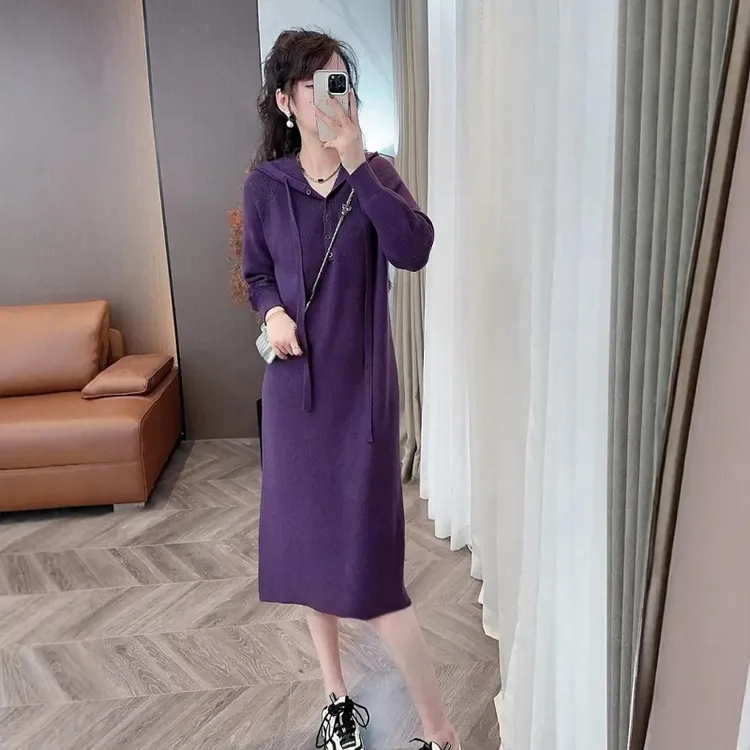 法式复古连帽针织连衣裙女秋冬新款小个子慵懒宽松休闲洋气毛衣裙